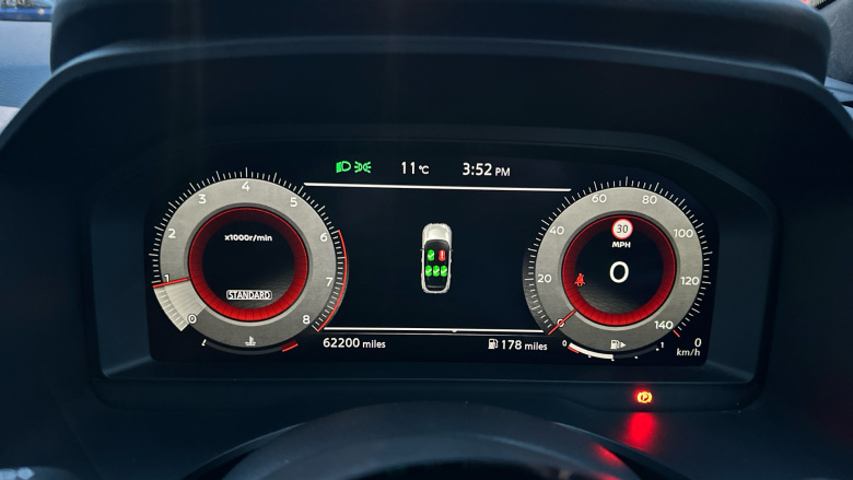 Nissan Qashqai 1.3 DiG-T MH Tekna 5dr Petrol Hatchback